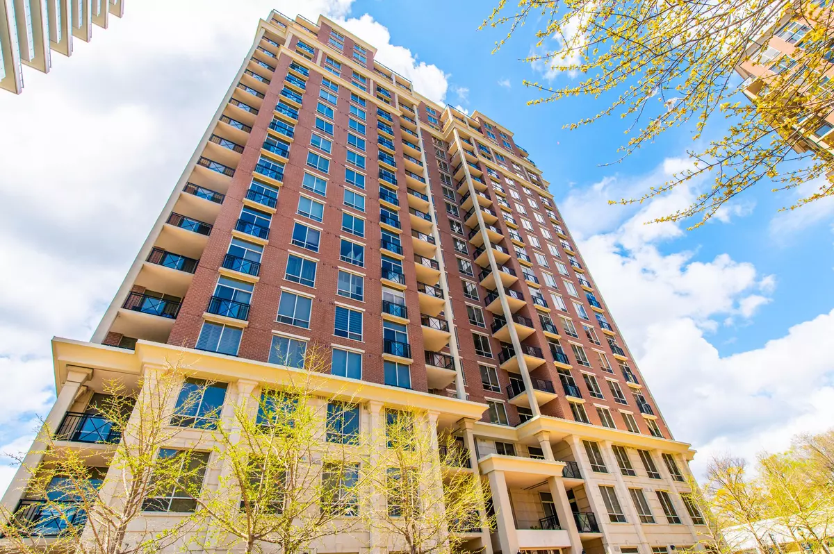 Toronto C13, ON M3C 4G3,1101 Leslie ST #806