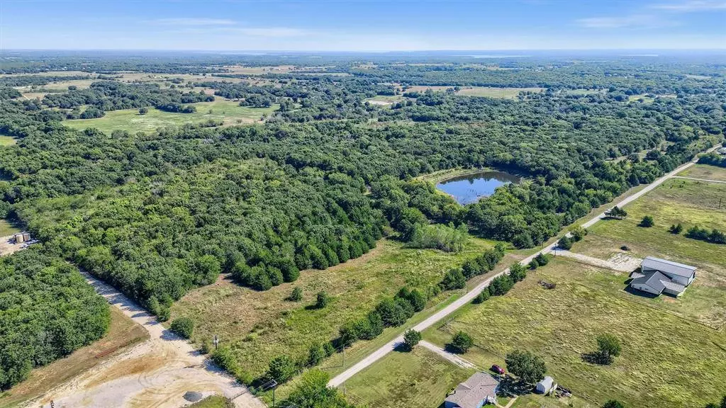 Sadler, TX 76264,527 Copperas Road