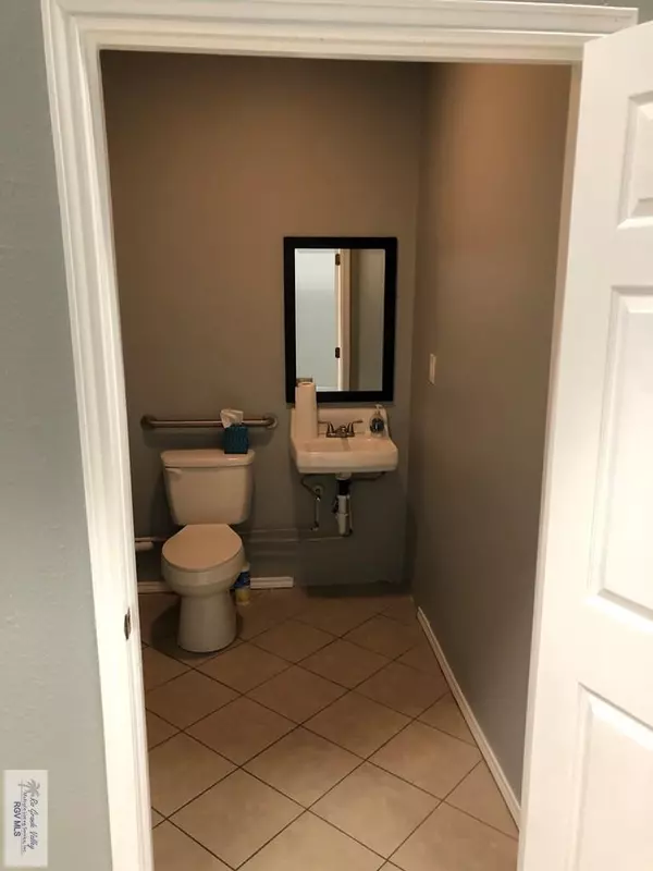 San Benito, TX 78586,275 S TRAVIS ST.