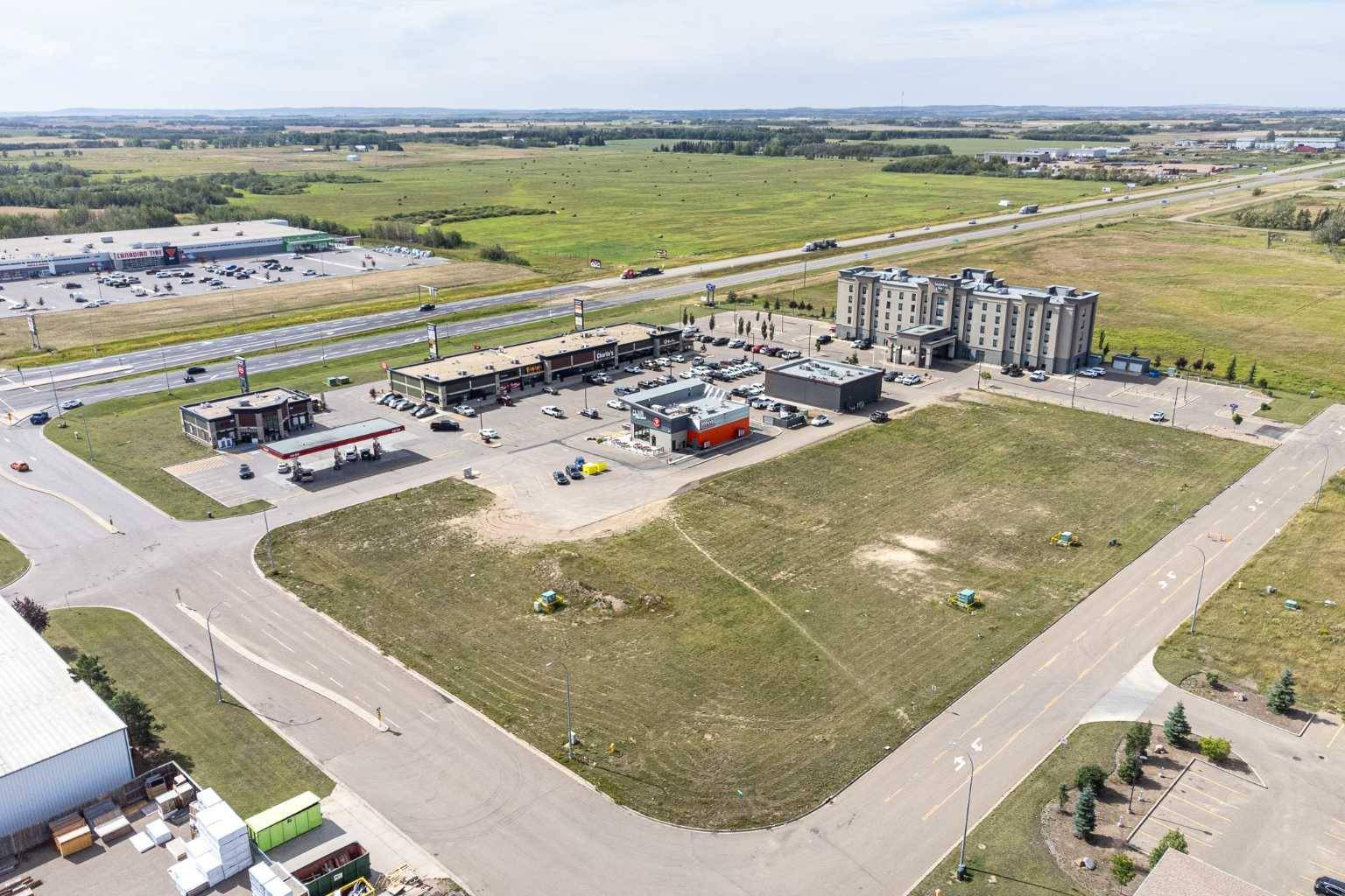 Lloydminster, AB T9V 3R8,8120 44 ST #103, 109, 111