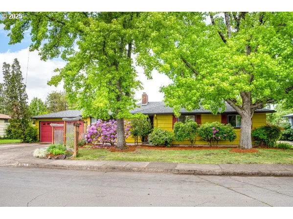 855 E 39TH AVE, Eugene, OR 97405