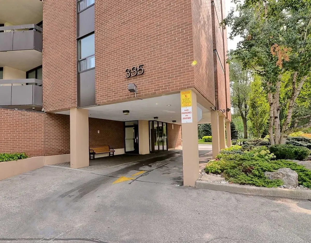 335 Mill RD #1702, Toronto W08, ON M9C 1Y6