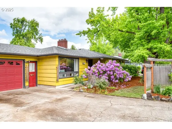 855 E 39TH AVE, Eugene, OR 97405