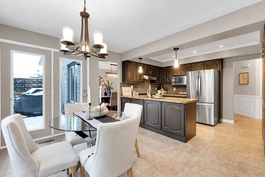 Oshawa, ON L1K 2E9,963 Copperfield DR