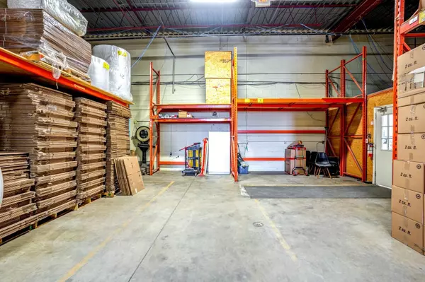 Mississauga, ON L4W 1Y5,1146 Aerowood DR
