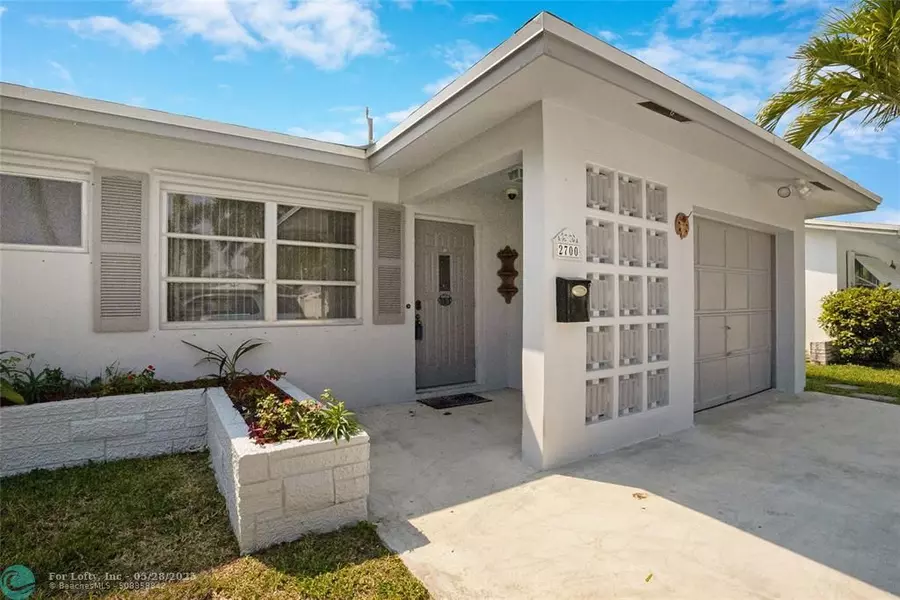 2700 NW 54th St, Fort Lauderdale, FL 33309