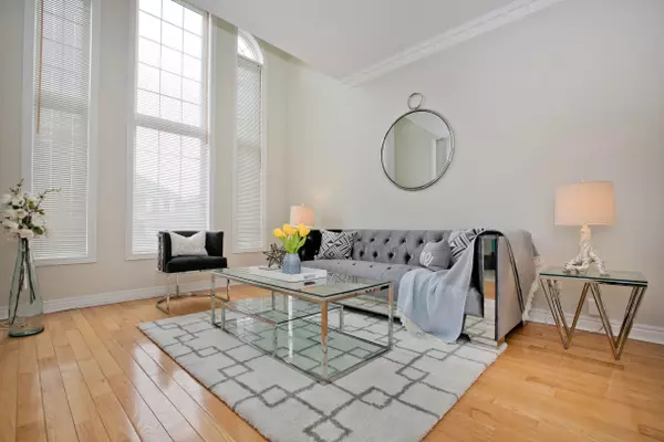 Vaughan, ON L4L 9M5,182 Siderno CRES