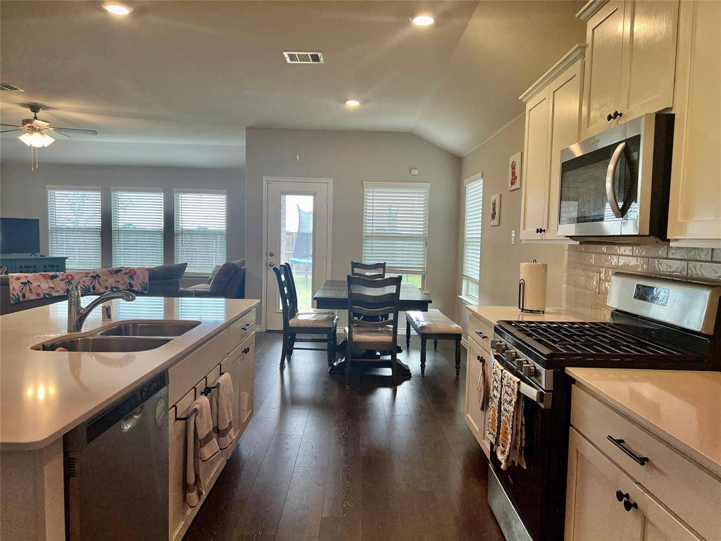 Celina, TX 76227,6413 Tudor Place