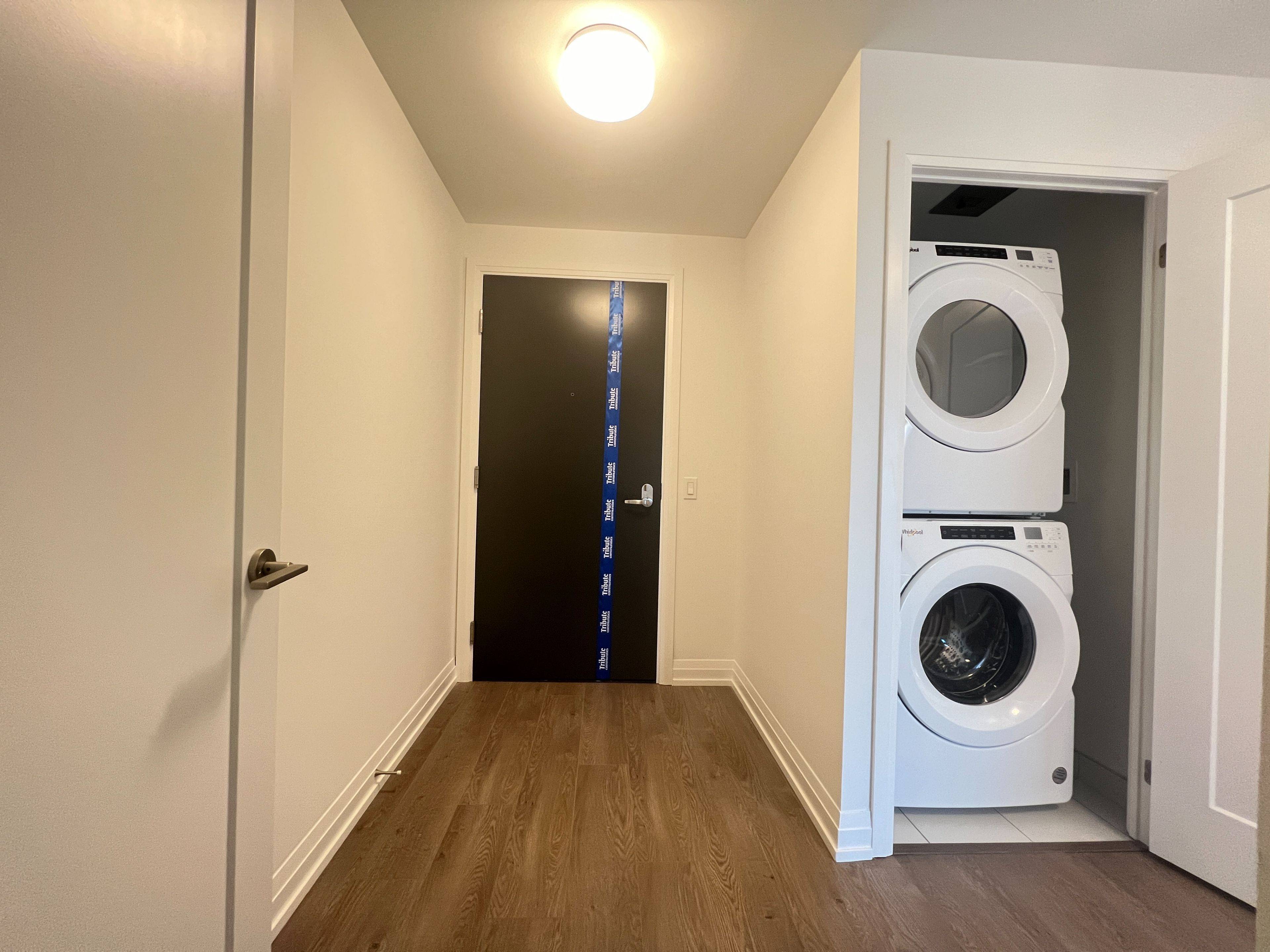 Toronto E02, ON M4C 0B3,286 Main ST #2203