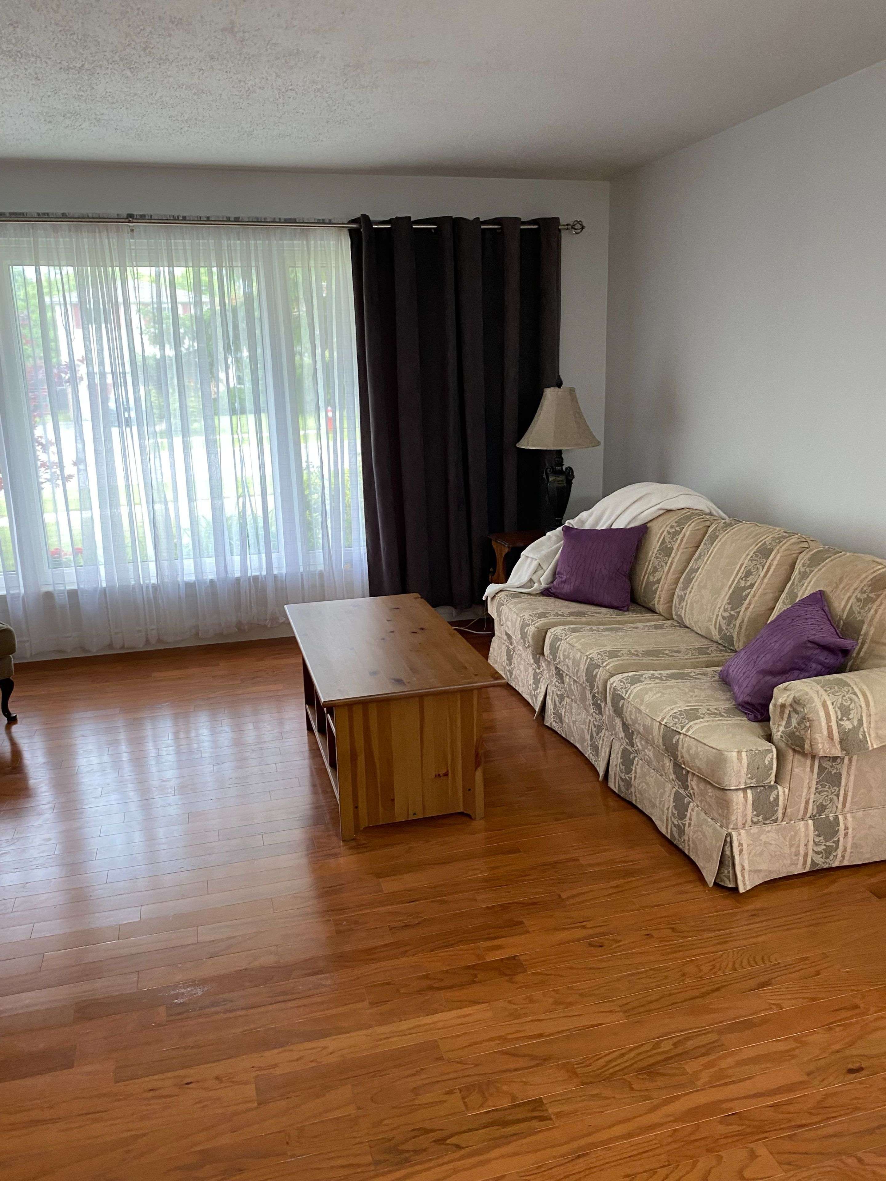 Brampton, ON L6T 2T2,35 Aintree CRES
