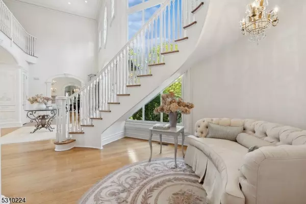 Franklin Lakes Boro, NJ 07417,106 Greenfield Hill