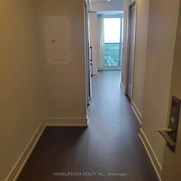 Oshawa, ON L1L 0P8,2550 Simcoe ST N #2303