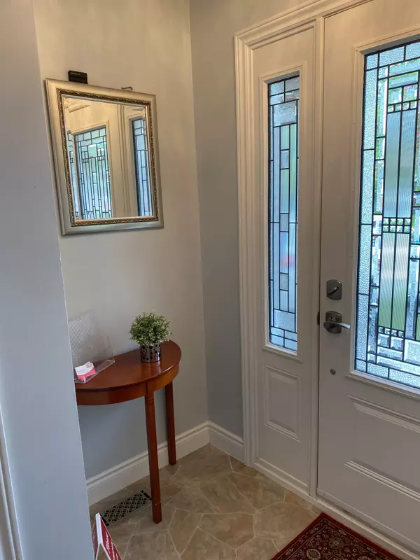 Brampton, ON L6T 2T2,35 Aintree CRES