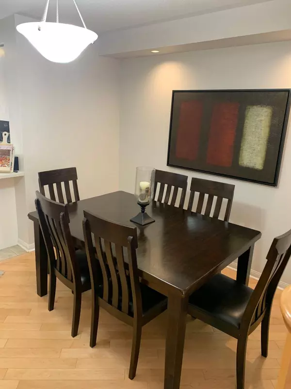 Milton, ON L9T 0L2,841 Gifford CRES