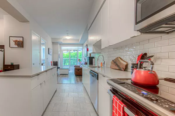 Guelph, ON N1E 0S6,73 Arthur ST S #210