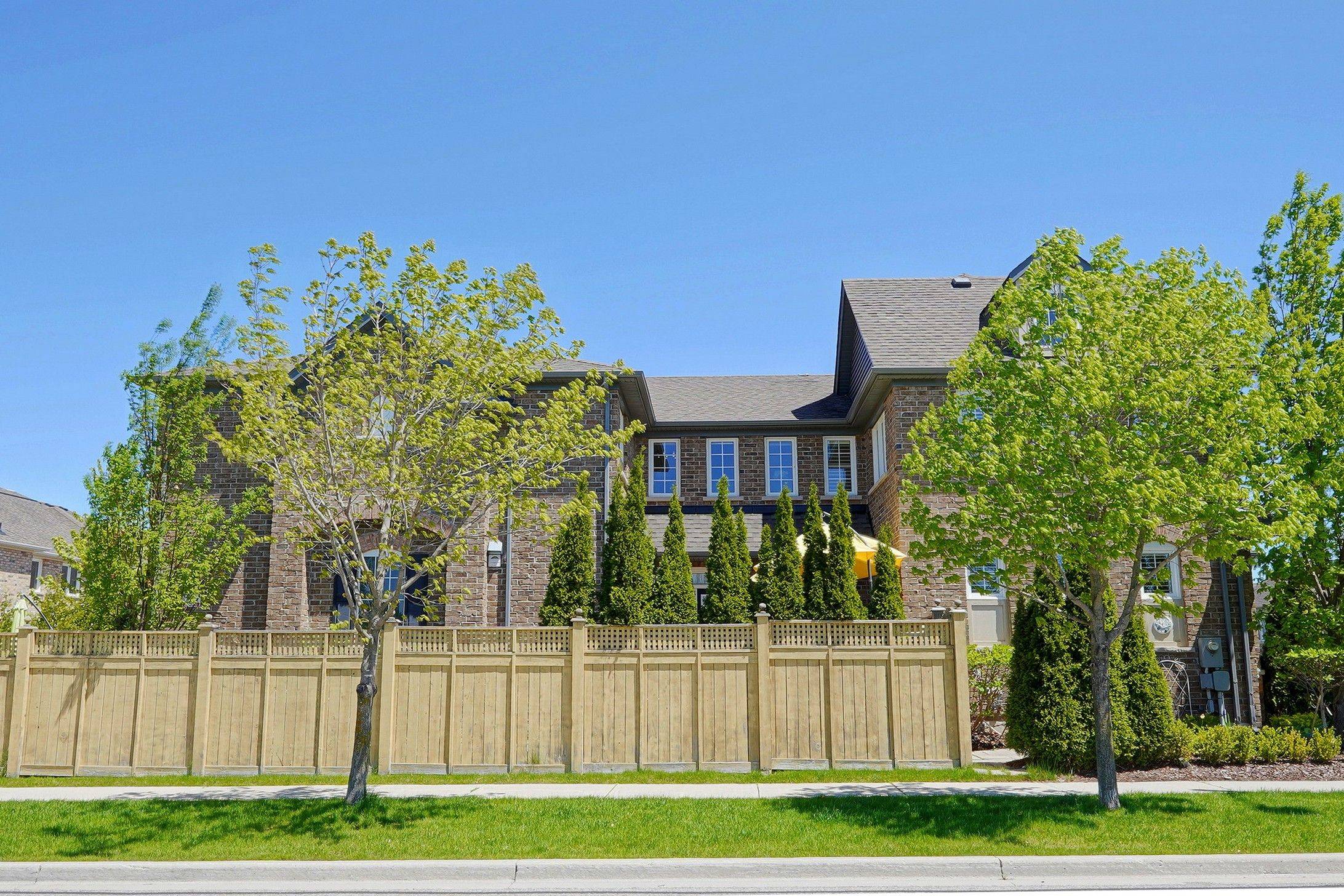 Markham, ON L6C 0L3,2 Colonel George Mclaren DR