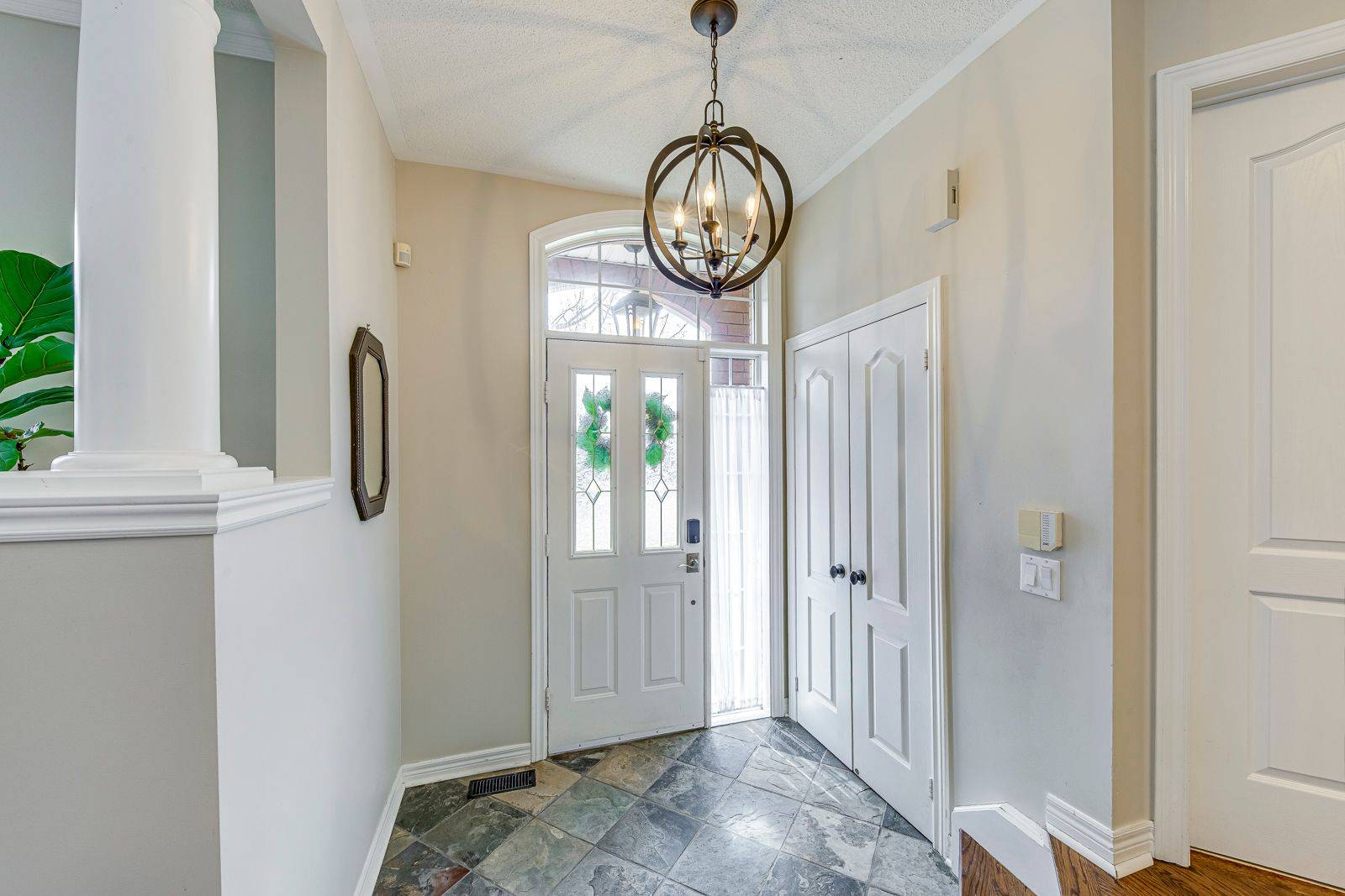 Oakville, ON L6H 6N5,2375 Ennerdale RD