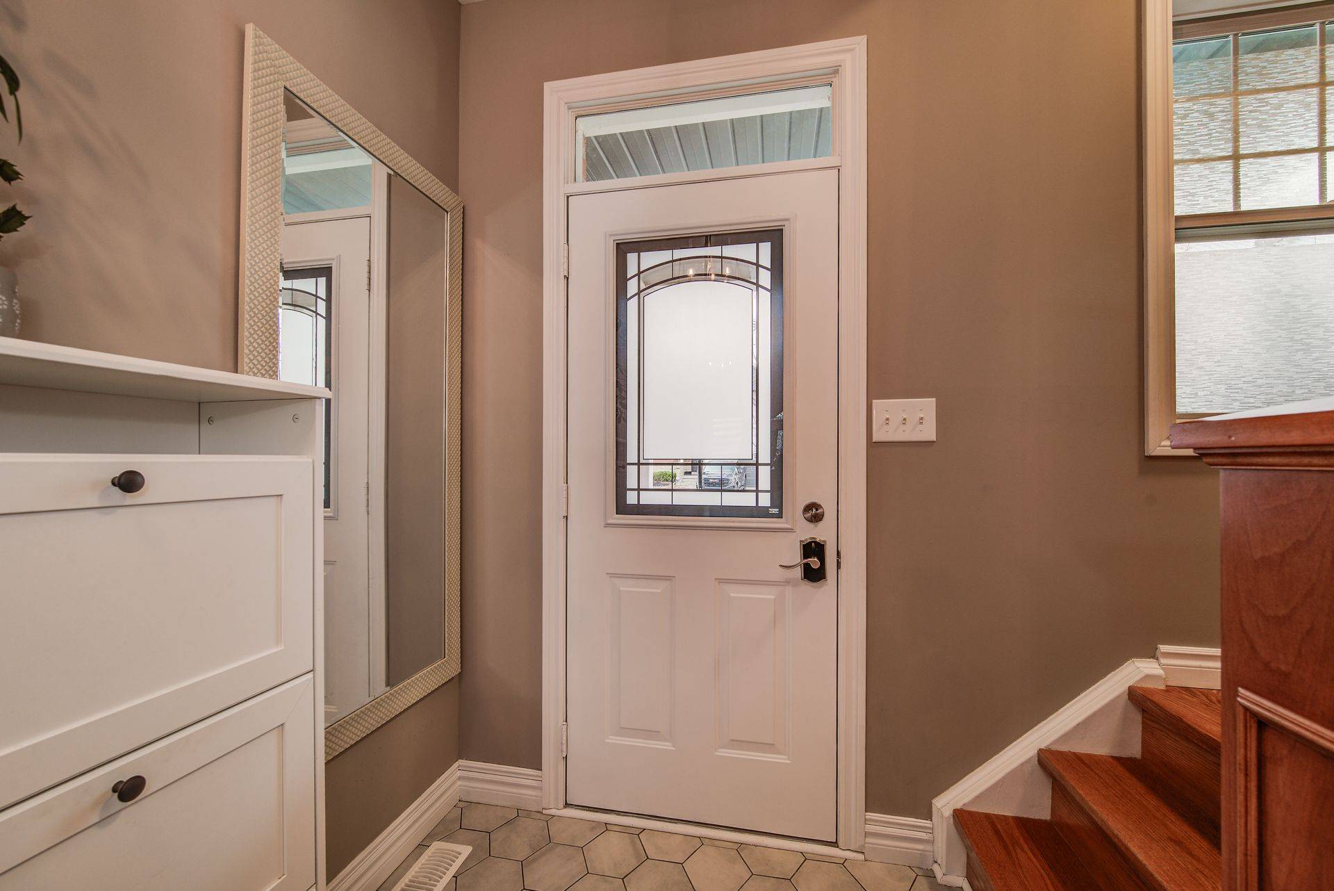 Waterloo, ON N2T 2Y4,616 Frieburg DR