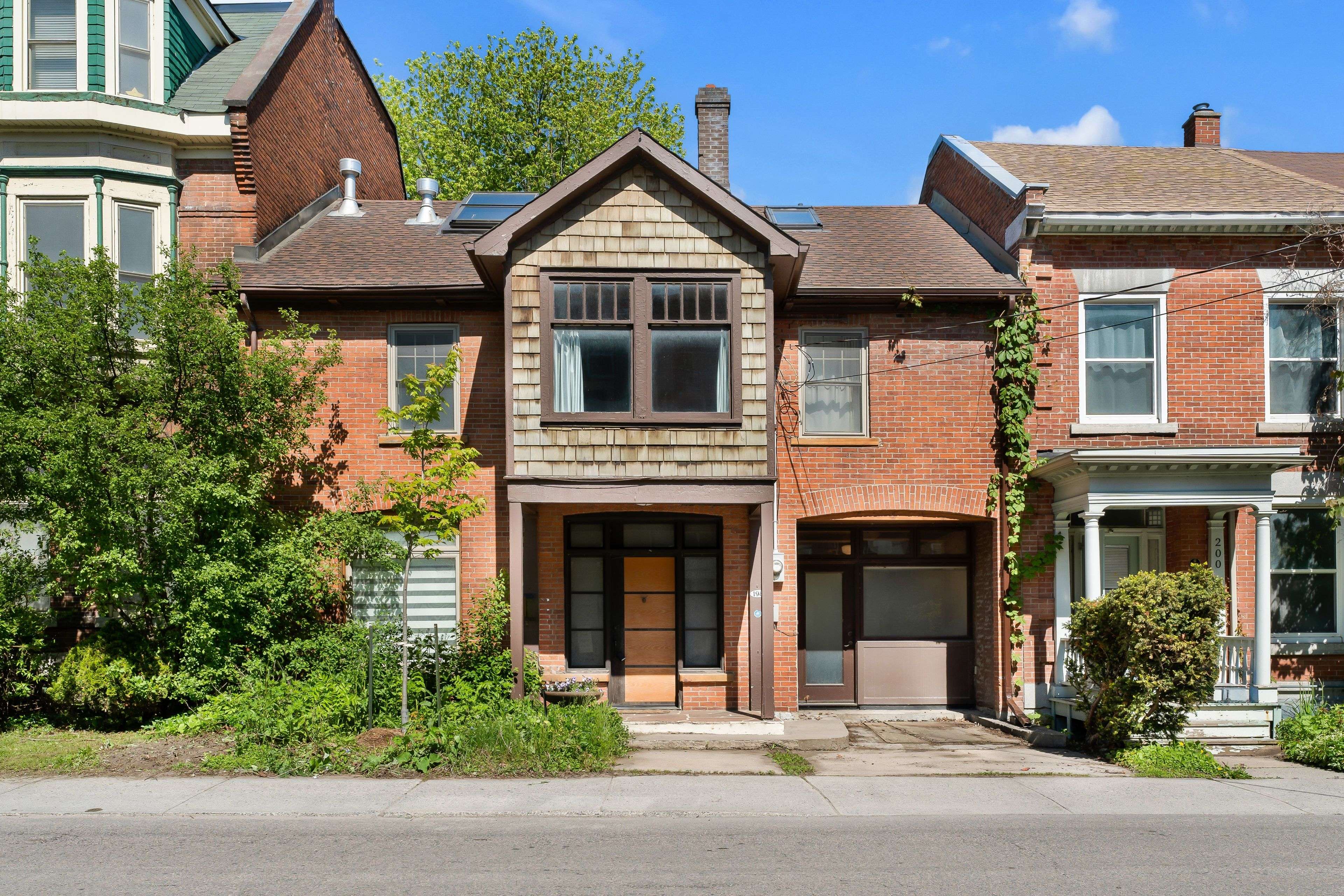 198 Bagot ST, Kingston, ON K7L 3G1