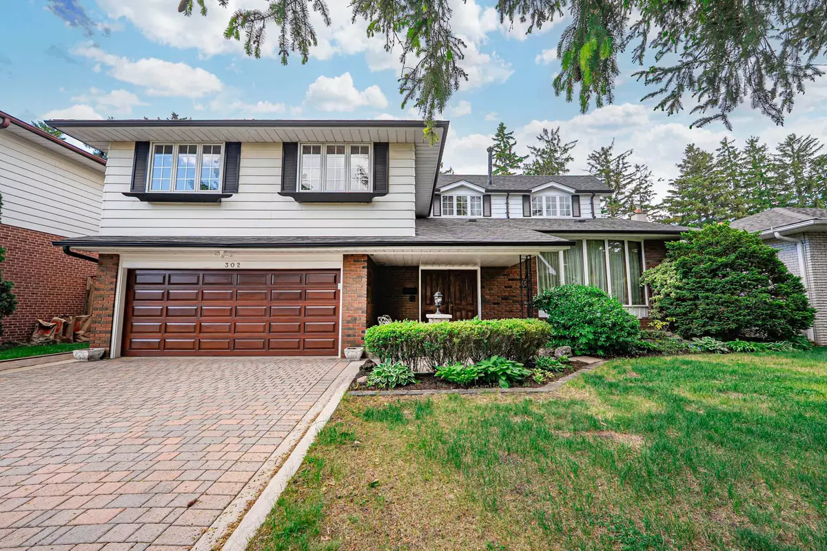 Mississauga, ON L5A 1R9,302 Lenel CT