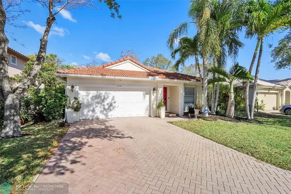 5126 NW 122nd Ave, Coral Springs, FL 33076