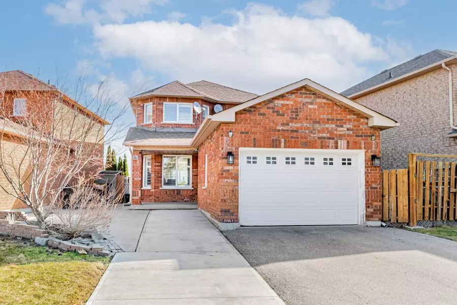 98 Royalpark WAY, Vaughan, ON L4H 1J5