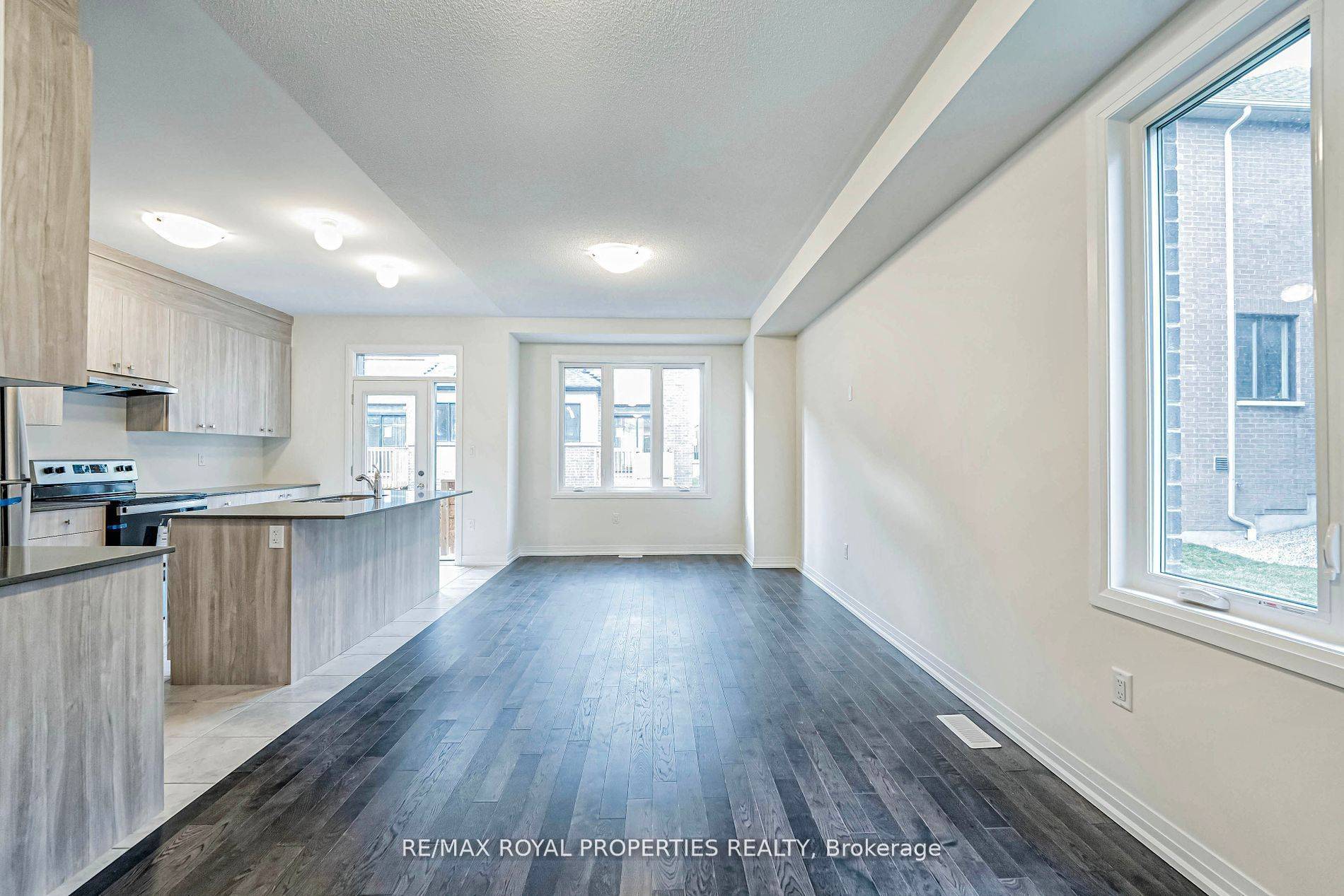 Pickering, ON L0H 1J0,2982 Seagrass ST