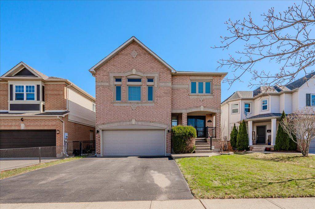 Hamilton, ON L8B 0J7,144 Riley ST