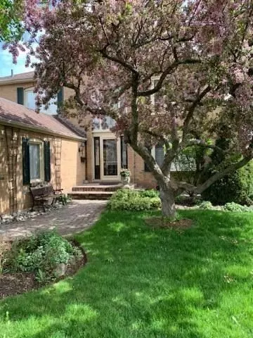 Brampton, ON L6S 4E5,30 Northumberland PL
