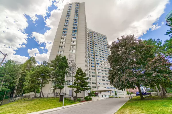 3700 Kaneff CRES #2001, Mississauga, ON L5A 4B8