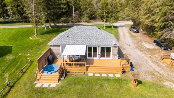 Selwyn, ON K0L 1T0,1481 Shannon DR