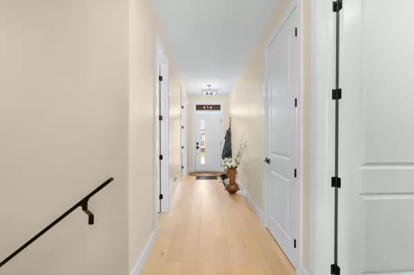 Lambton Shores, ON N0M 1T0,106 Coastal CRES #3