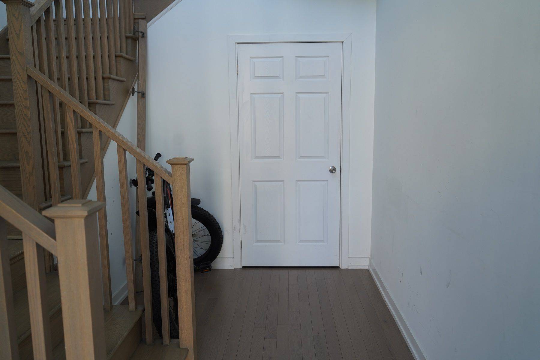 Pickering, ON L1V 0G7,400 Finch AVE #34