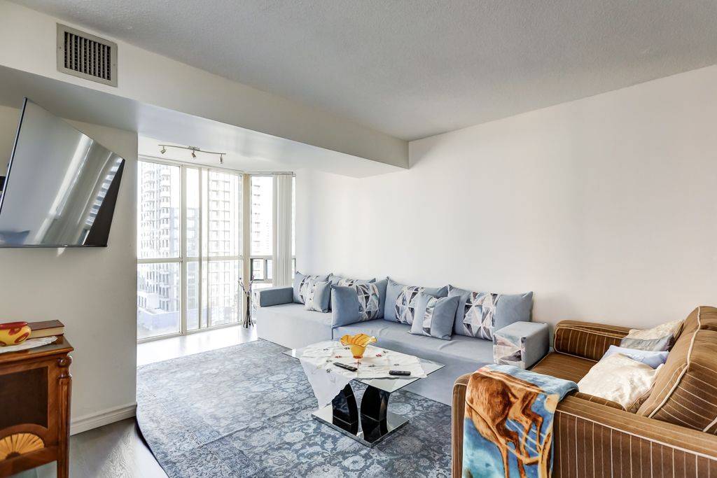 Mississauga, ON L5B 3Y6,285 Enfield PL #810