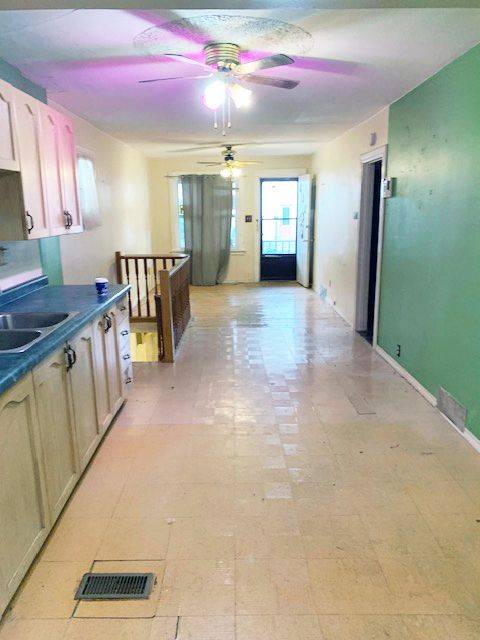 Hamilton, ON L8H 1V3,1256 Cannon ST E