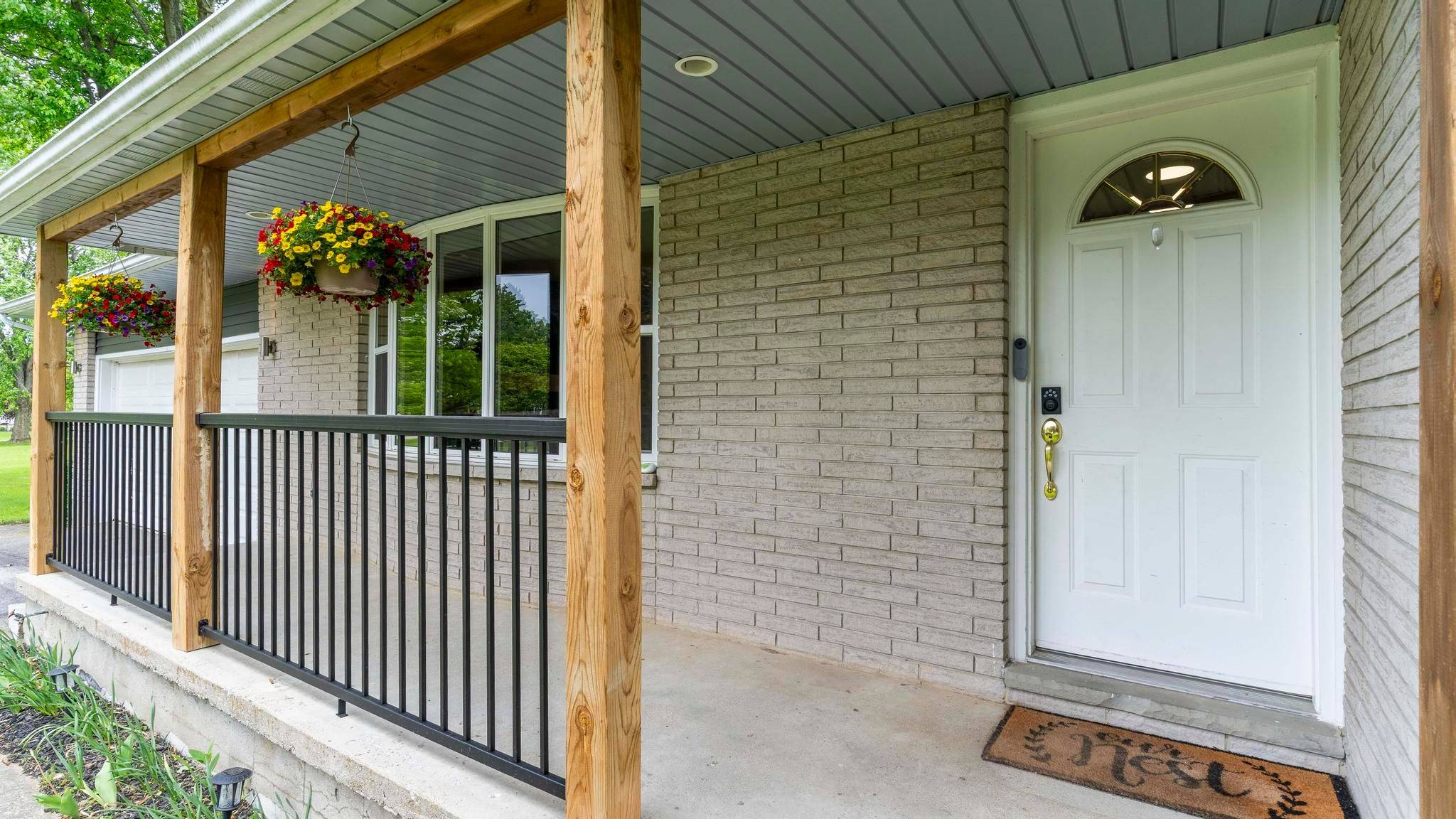 Strathroy Caradoc, ON N0L 1W0,741 GLOVER CRES