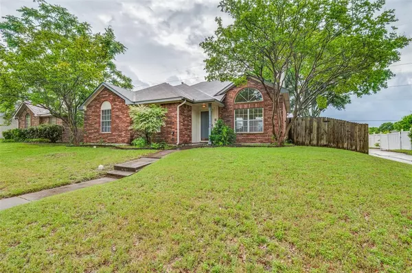 2264 Merrimac Lane, Lancaster, TX 75146