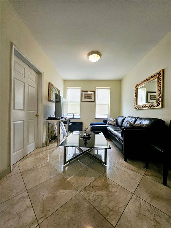 Brooklyn, NY 11223,1118 Avenue U
