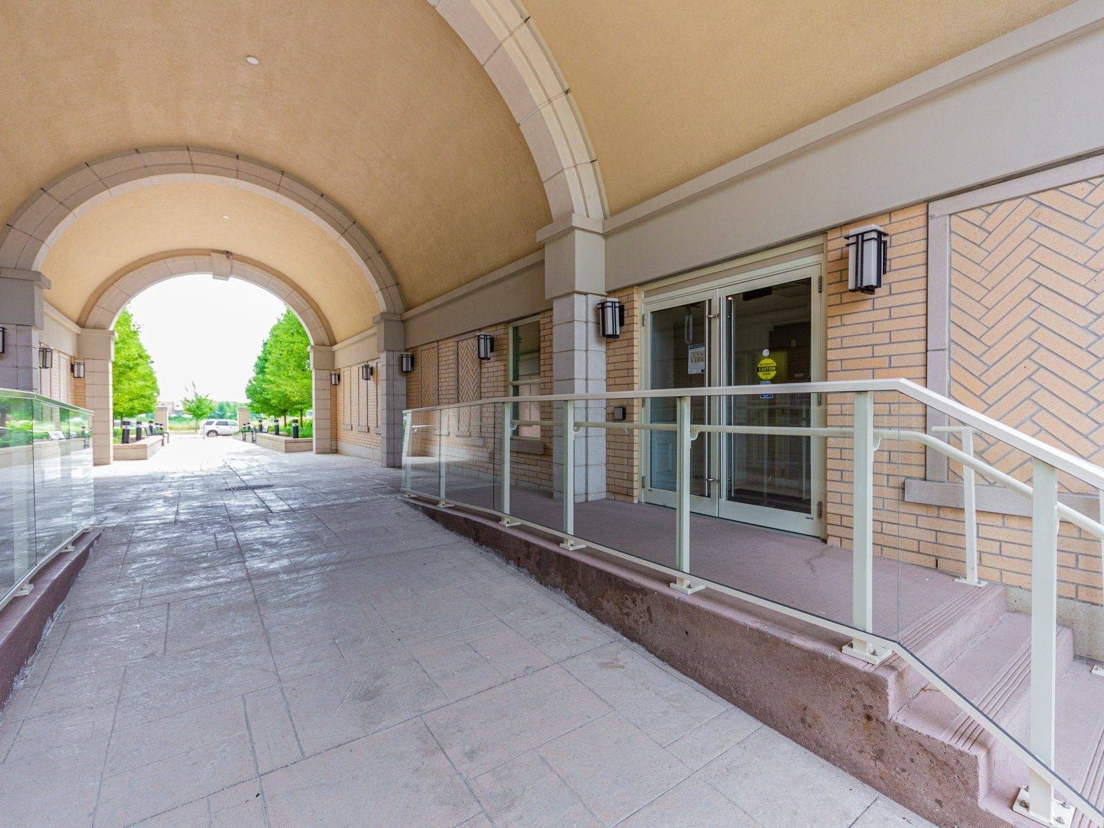Markham, ON L6C 0V5,28 Prince Regent ST #321