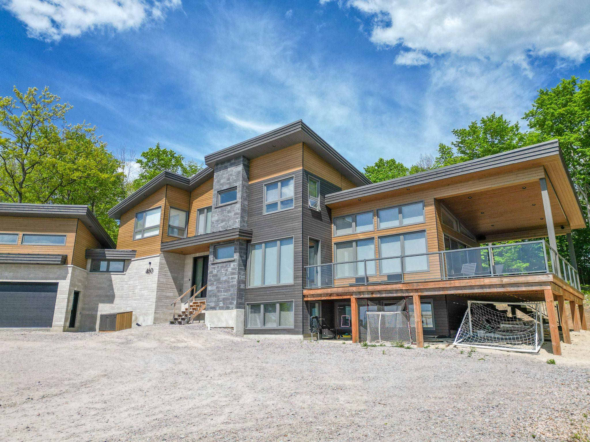 North Bay, ON P1C 1E5,460 Surrey DR