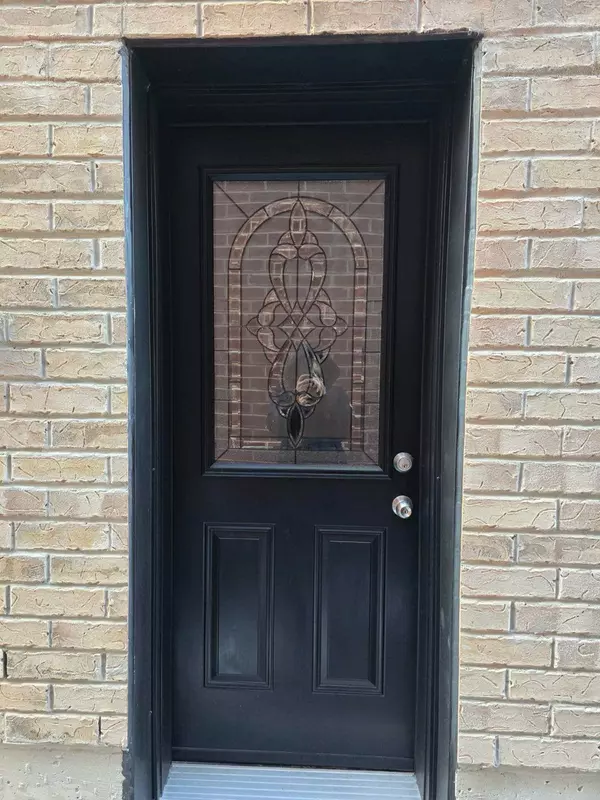 Pickering, ON L1X 0H1,1134 Enchanted CRES #(Basement)