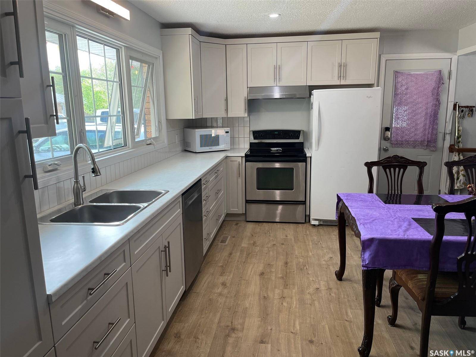 Estevan, SK S4A 0J3,1902 Westview PLACE