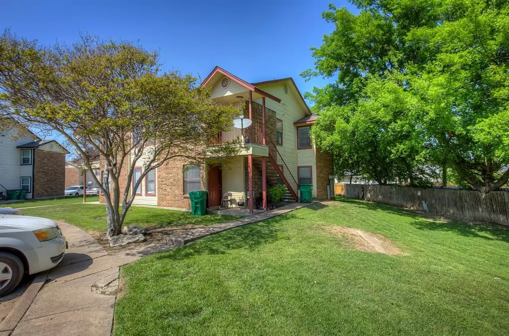 Haltom City, TX 76117,5113 Herrick Court #D