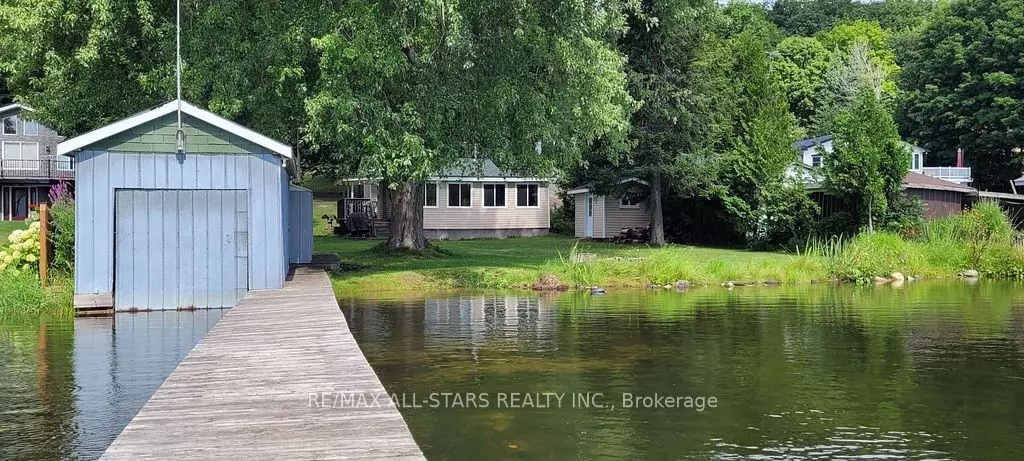 Kawartha Lakes, ON K0M 1N0,136 Coldstream RD