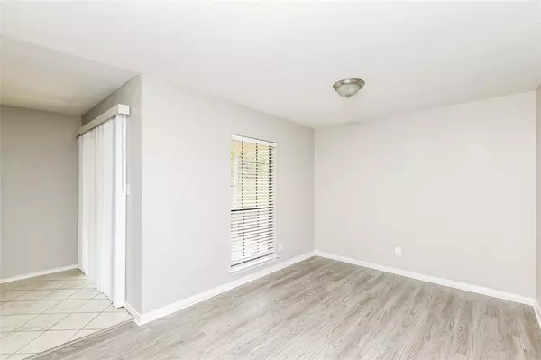 Desoto, TX 75115,628 Nora Lane