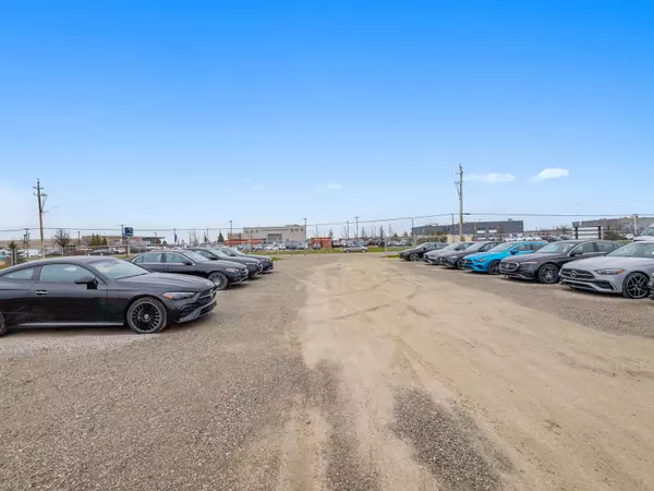 Innisfil, ON L9S 0G1,2457 Doral DR