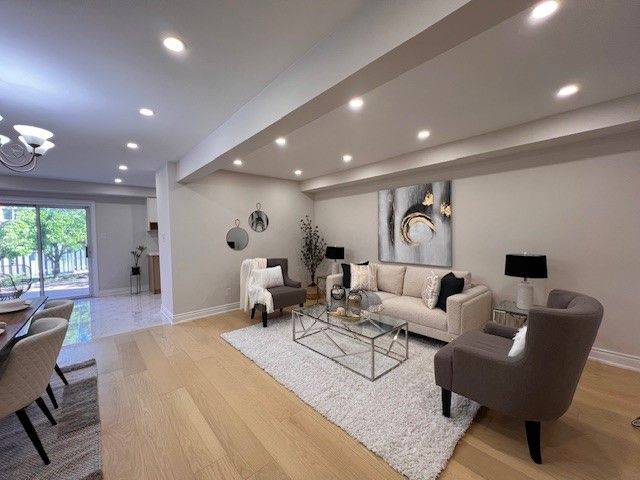 Markham, ON L3R 4Z1,49 Beechgrove CRES