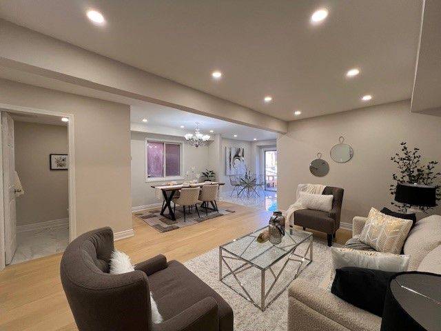 Markham, ON L3R 4Z1,49 Beechgrove CRES