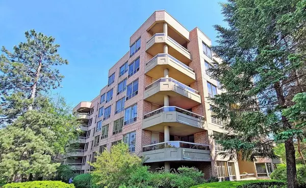 Toronto C13, ON M3B 3N8,1200 Don Mills RD #101