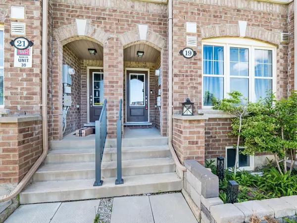 Brampton, ON L7A 4Z7,19 Sudeley LN